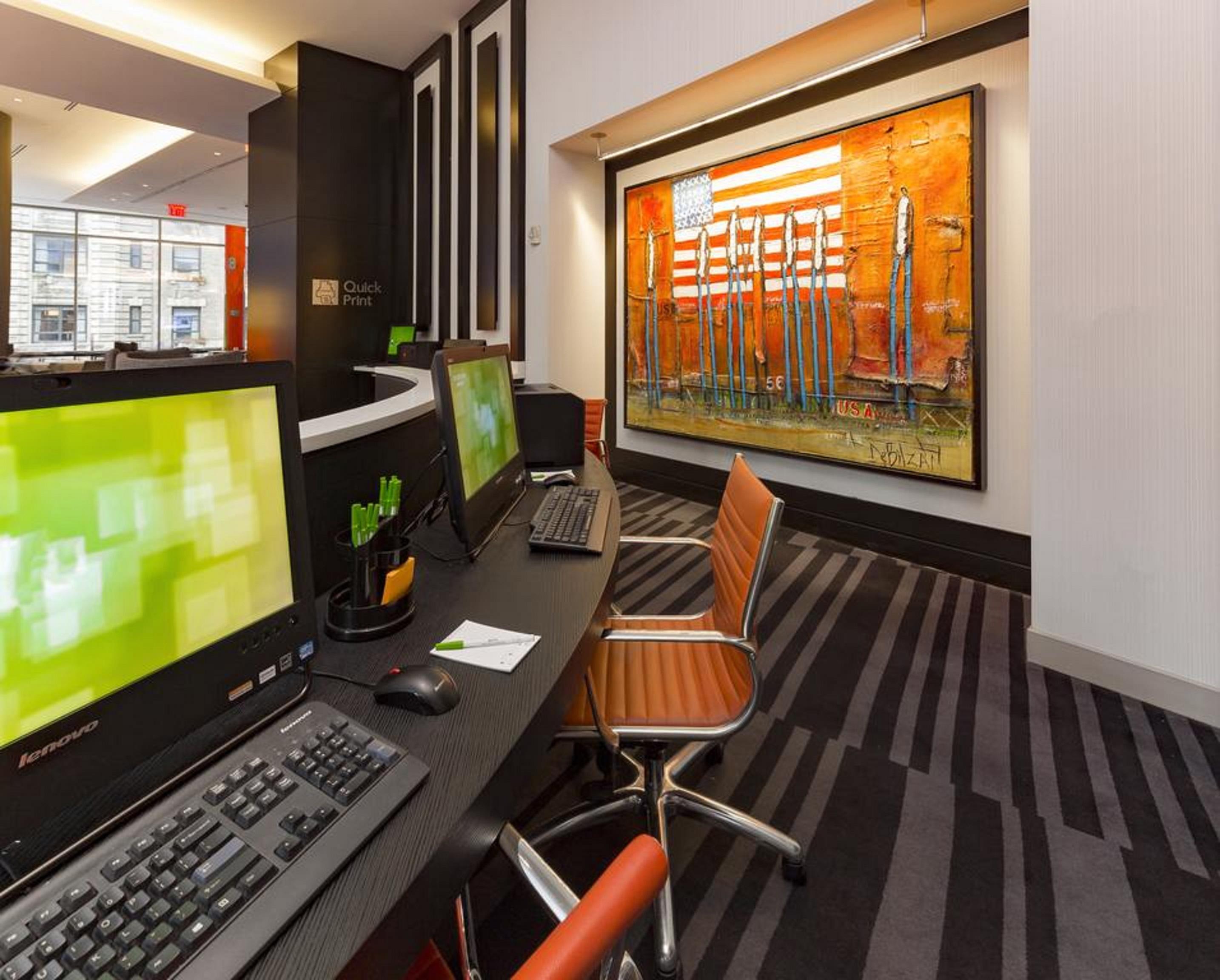 Courtyard By Marriott New York Manhattan/Central Park Extérieur photo