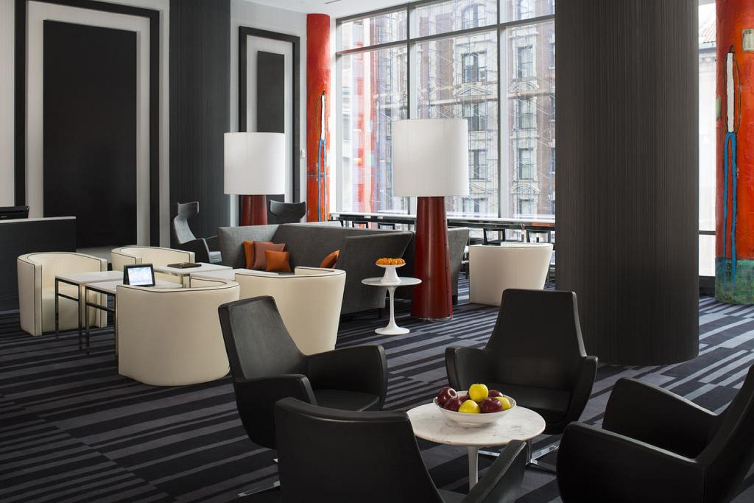 Courtyard By Marriott New York Manhattan/Central Park Extérieur photo