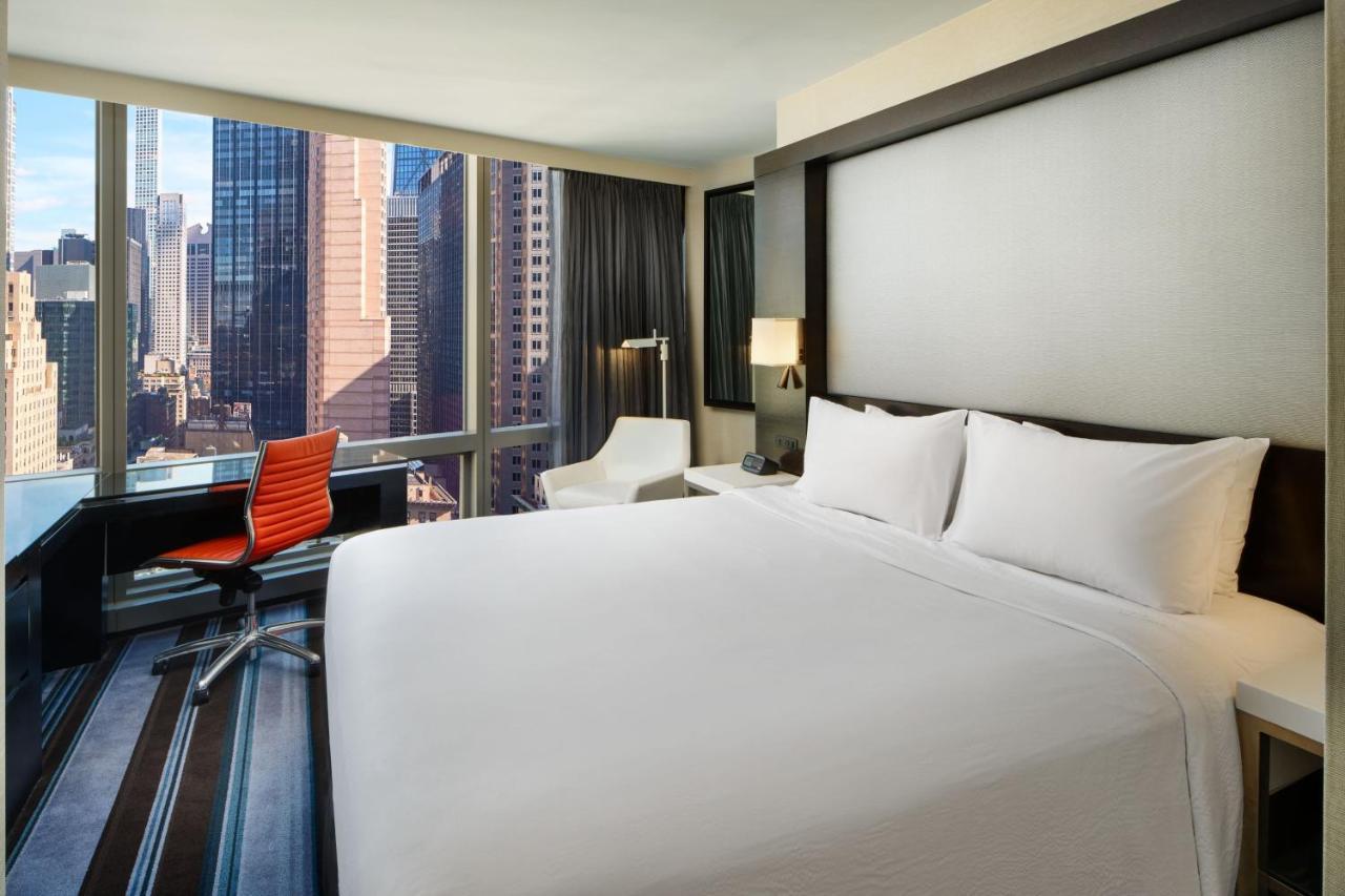 Courtyard By Marriott New York Manhattan/Central Park Extérieur photo