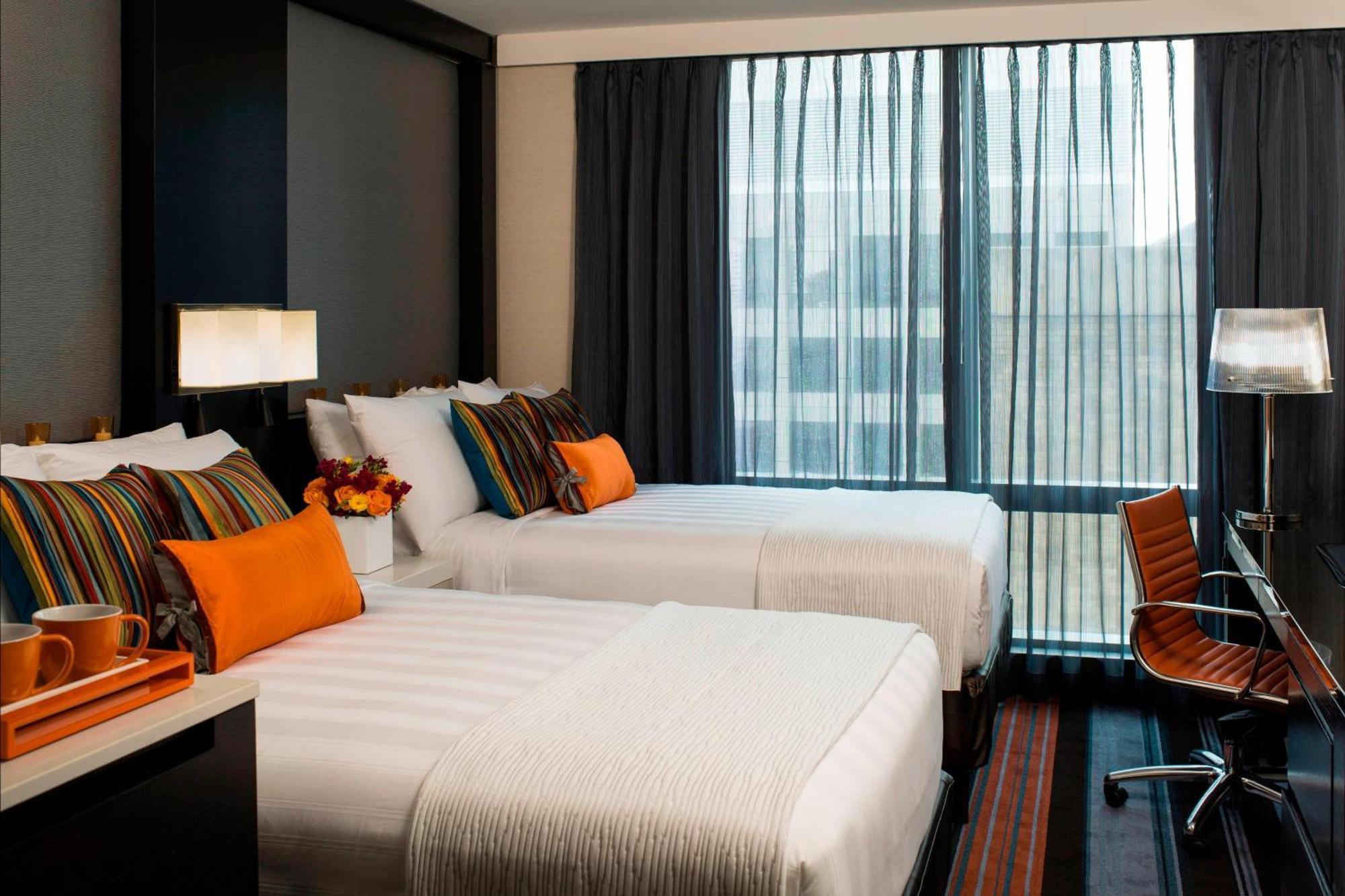 Courtyard By Marriott New York Manhattan/Central Park Extérieur photo