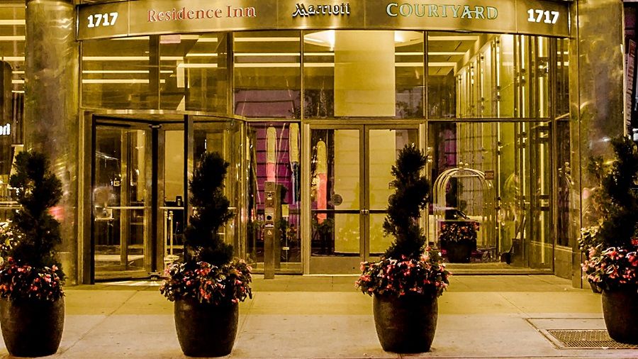 Courtyard By Marriott New York Manhattan/Central Park Extérieur photo